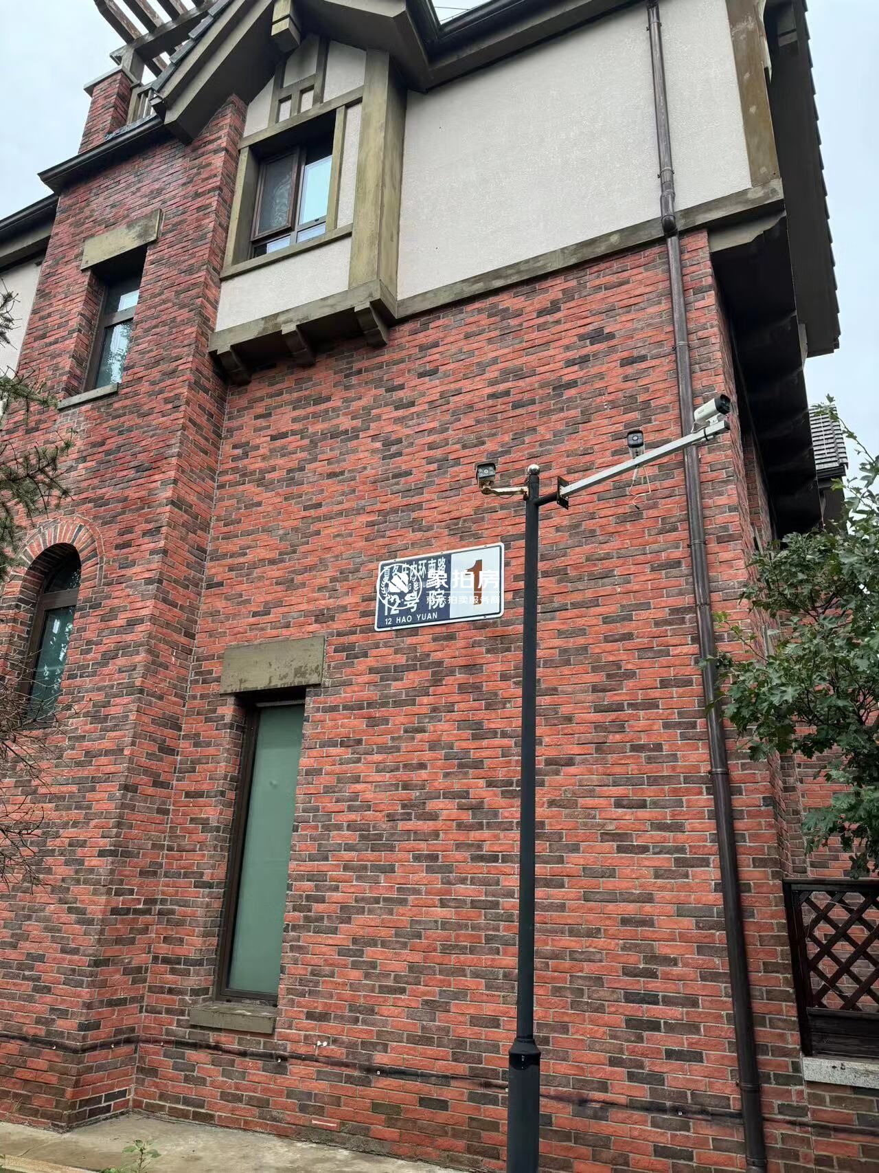 中弘由山由谷1号楼3层一单元101号