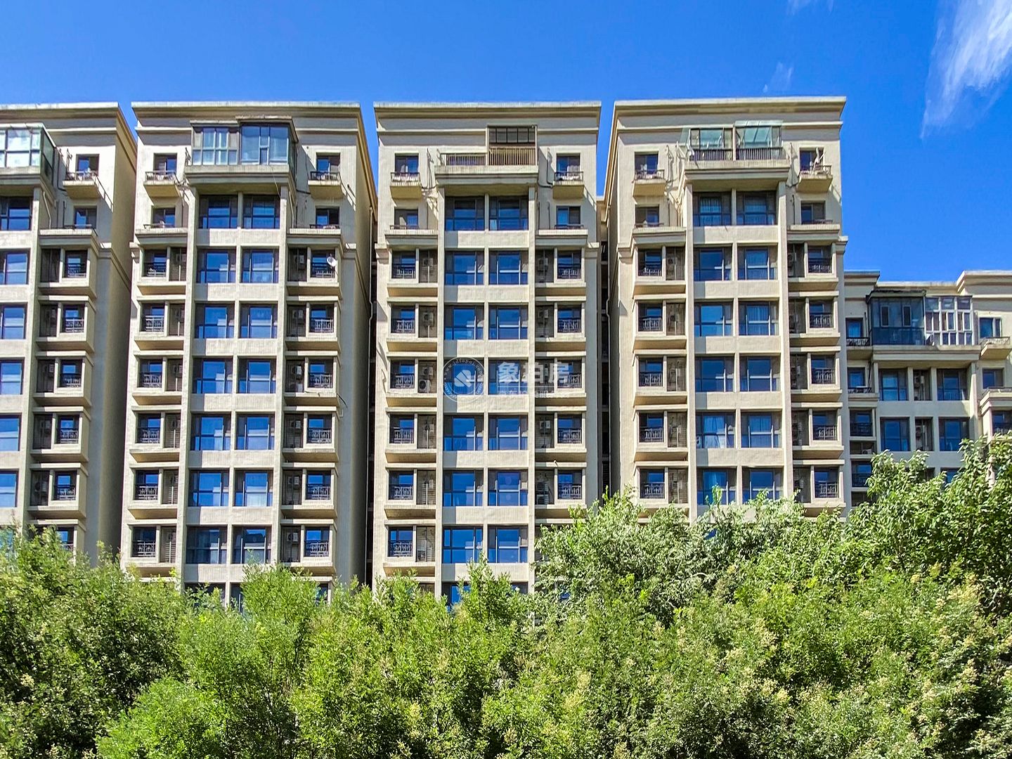 保利东郡4号楼18层2单元1801号