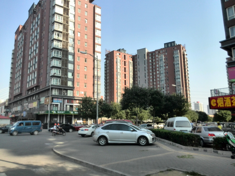明天第一城5号院5号楼1层2单元102号
