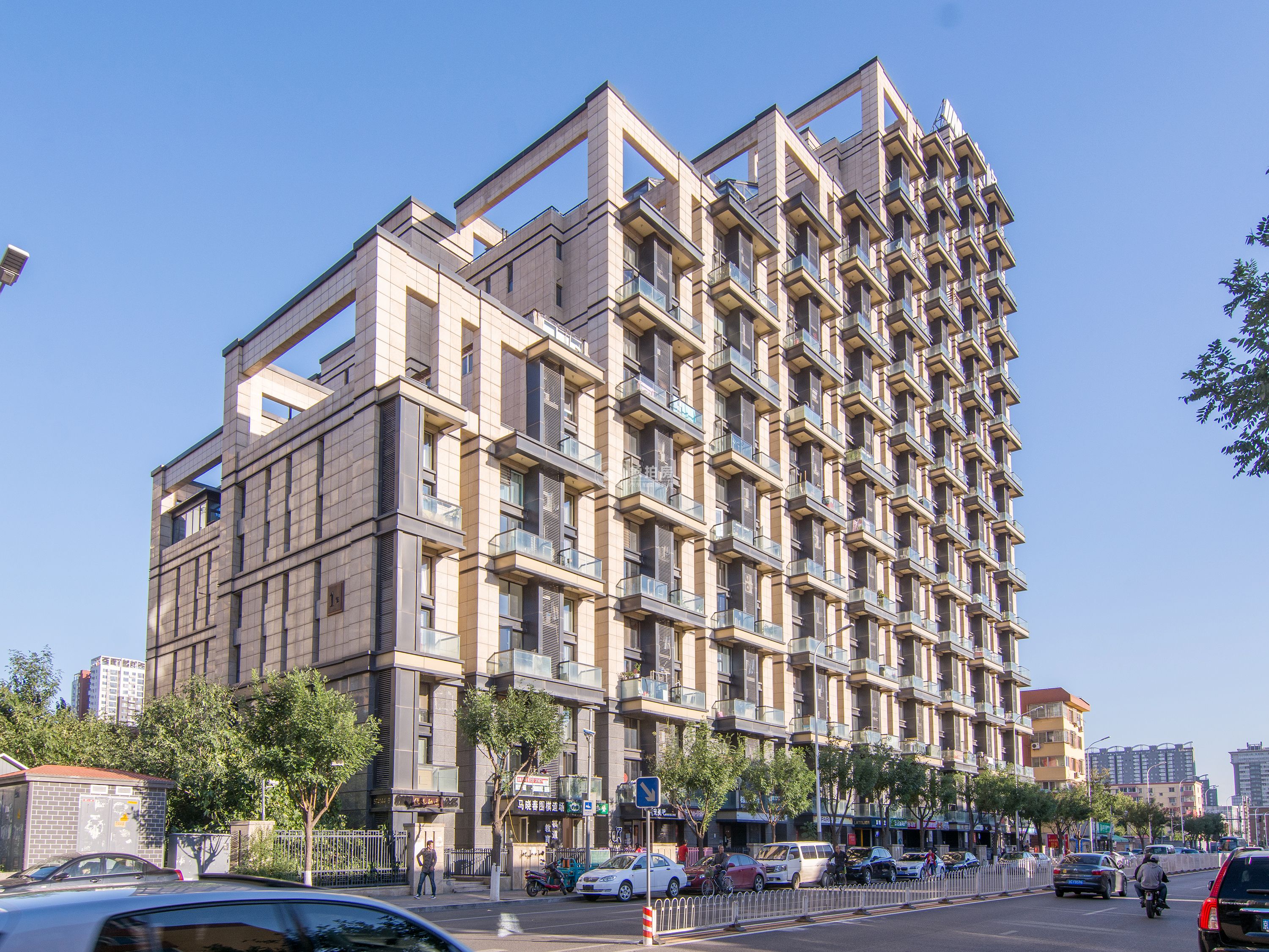 M5朗峰17号楼10层1单元1005号