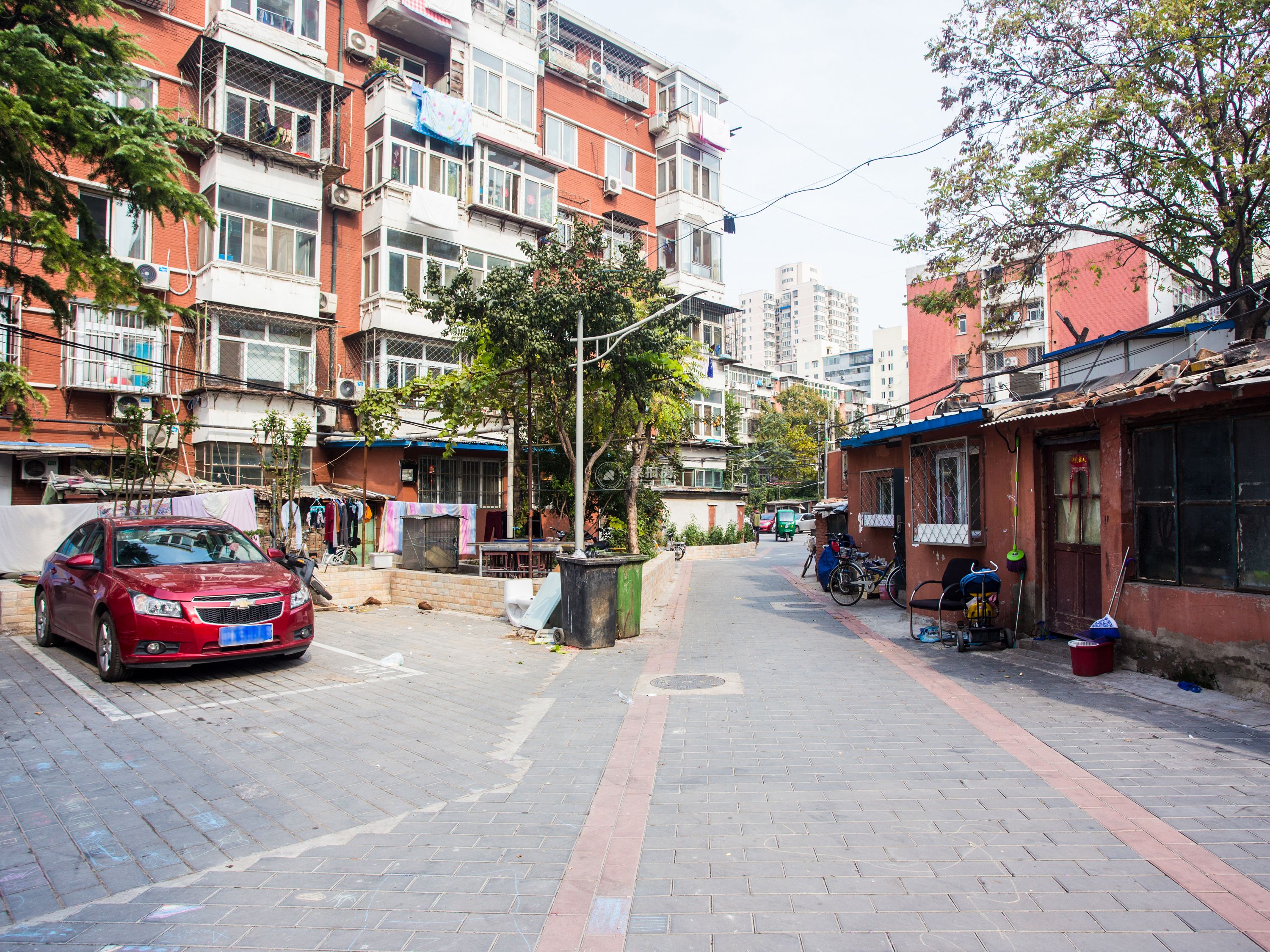 天宁寺东里1号楼2层201号