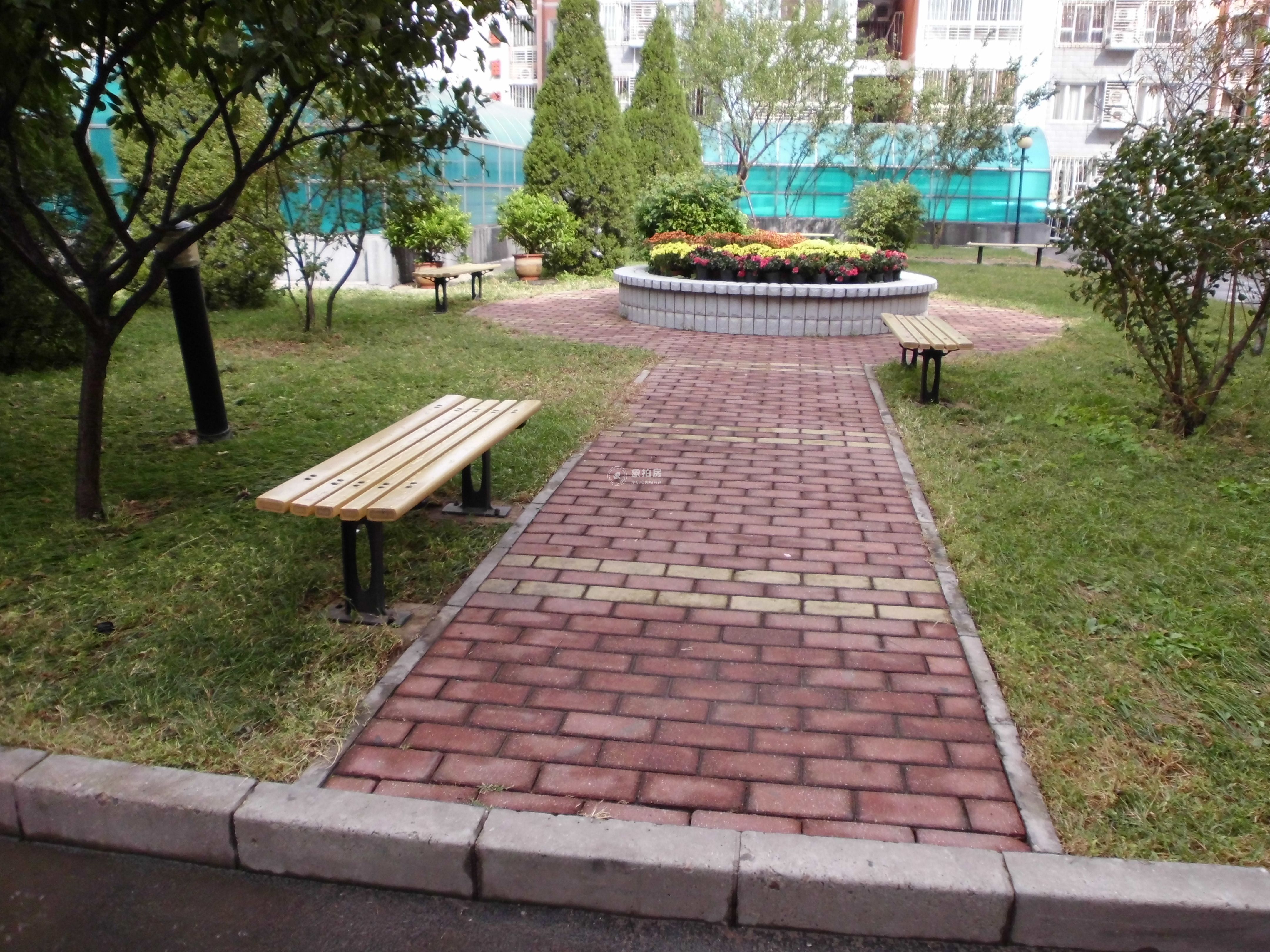 铁路巷5号楼5层5门501号