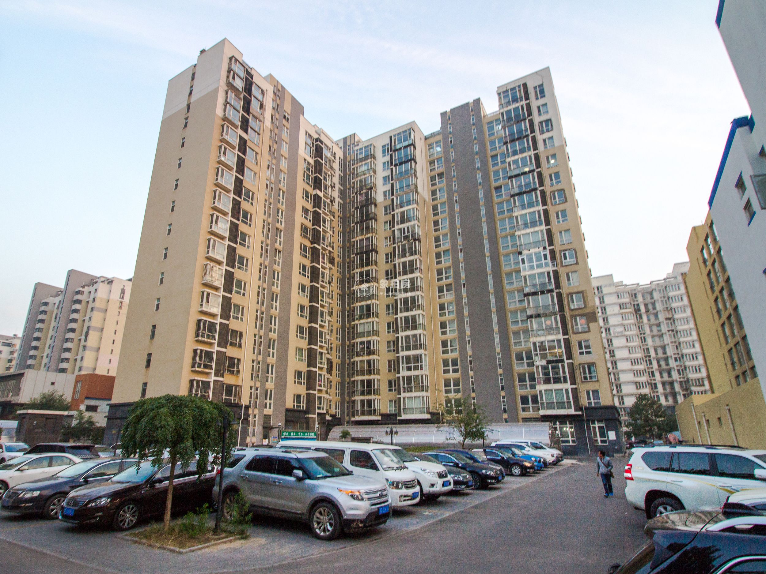 双裕花园东区7号楼2层一单元201号