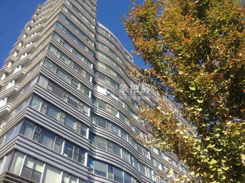 保利芳园8号楼8层1单元807号