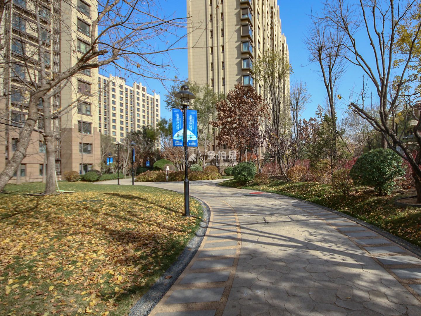 龙湖滟澜新宸西区16号楼8层2单元