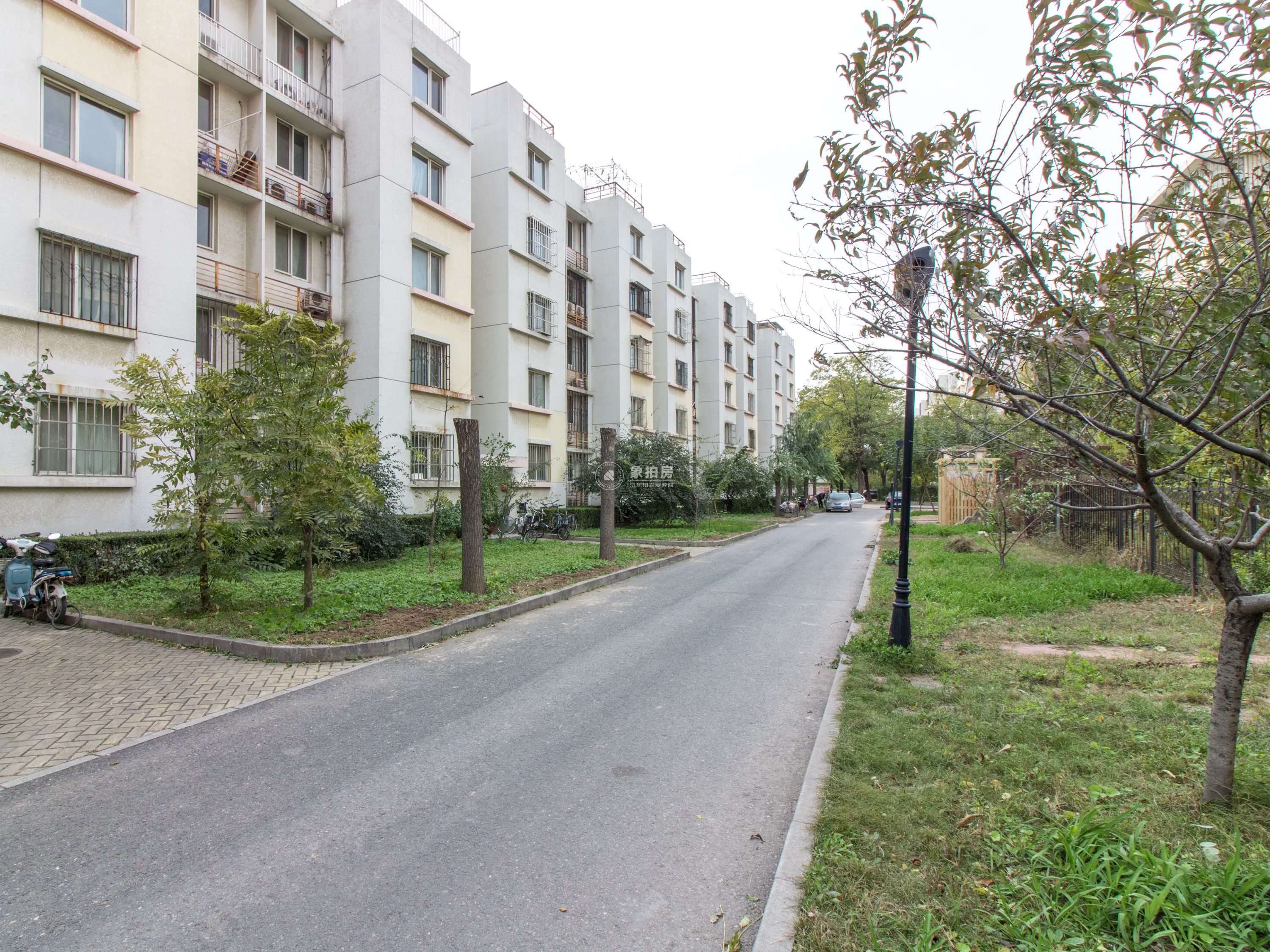 龙锦苑四区11号楼2层4单元201号