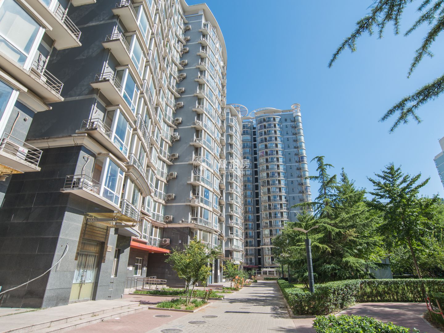 文成杰座2号楼10层2单元1003号