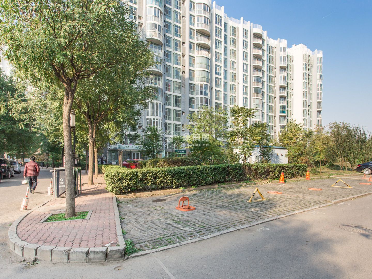 加华印象街209号楼2层123号