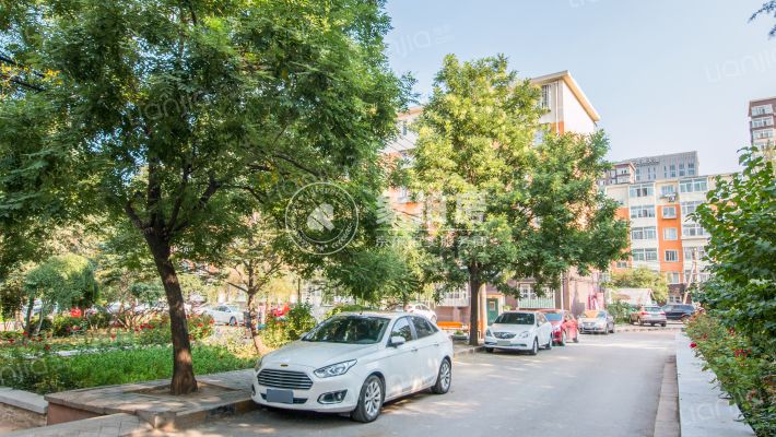 老山东里7号楼1层4单元38号