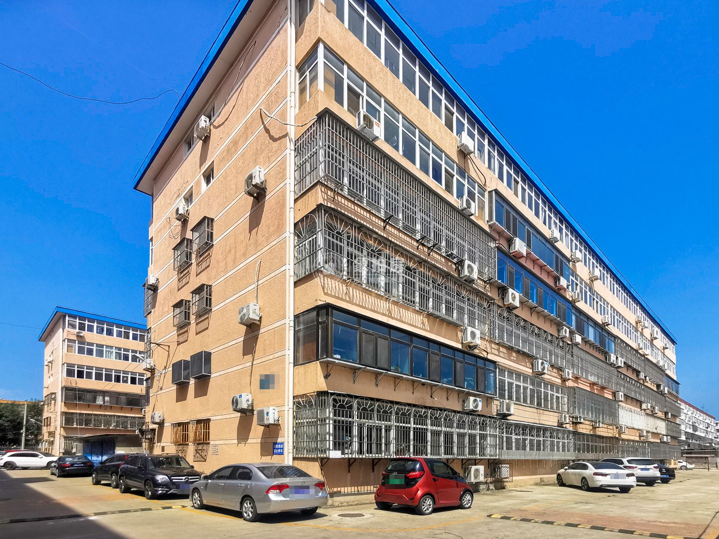 乐园西小区55号楼5层5号