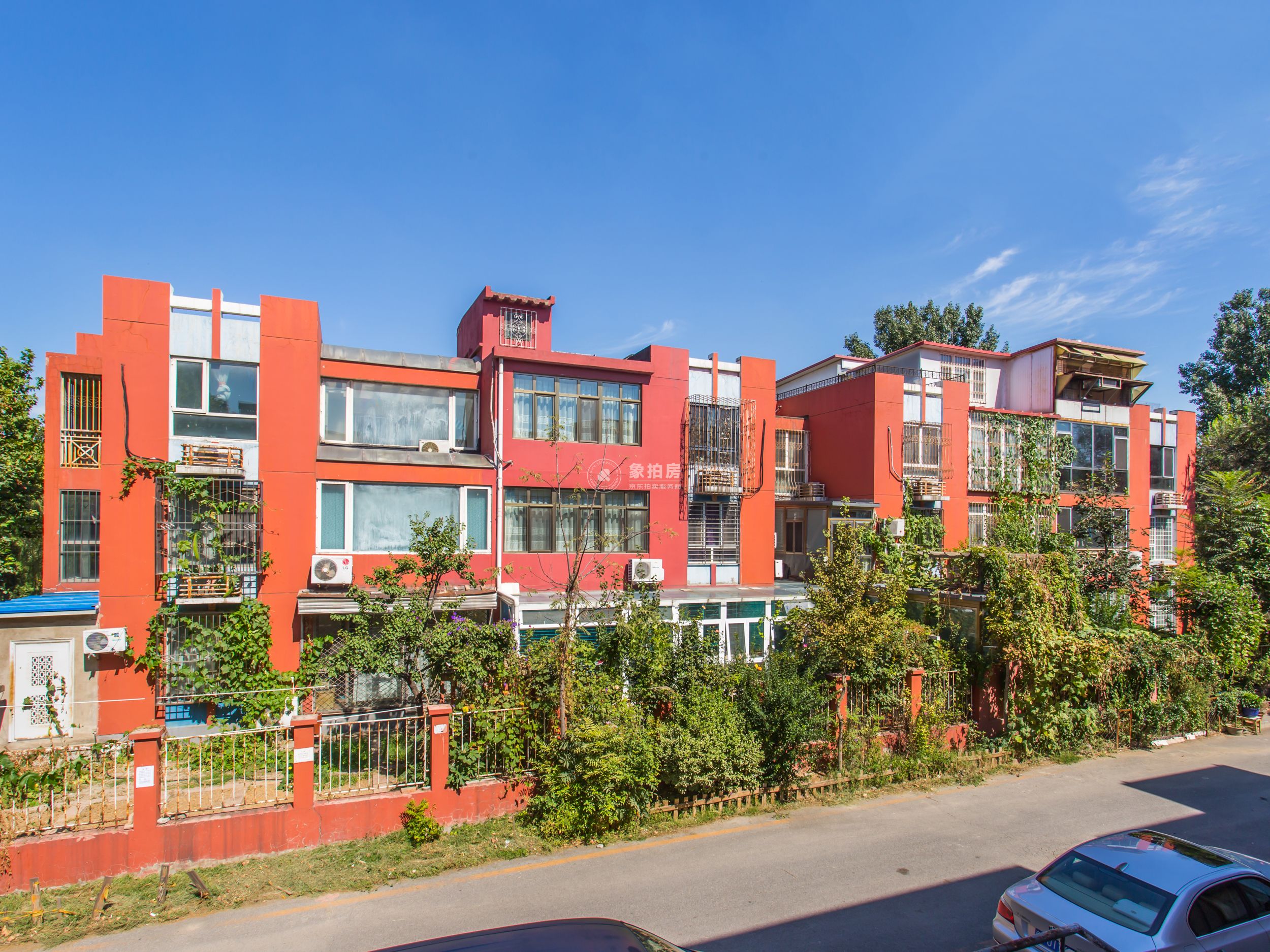 金华园甲2号楼4层401号