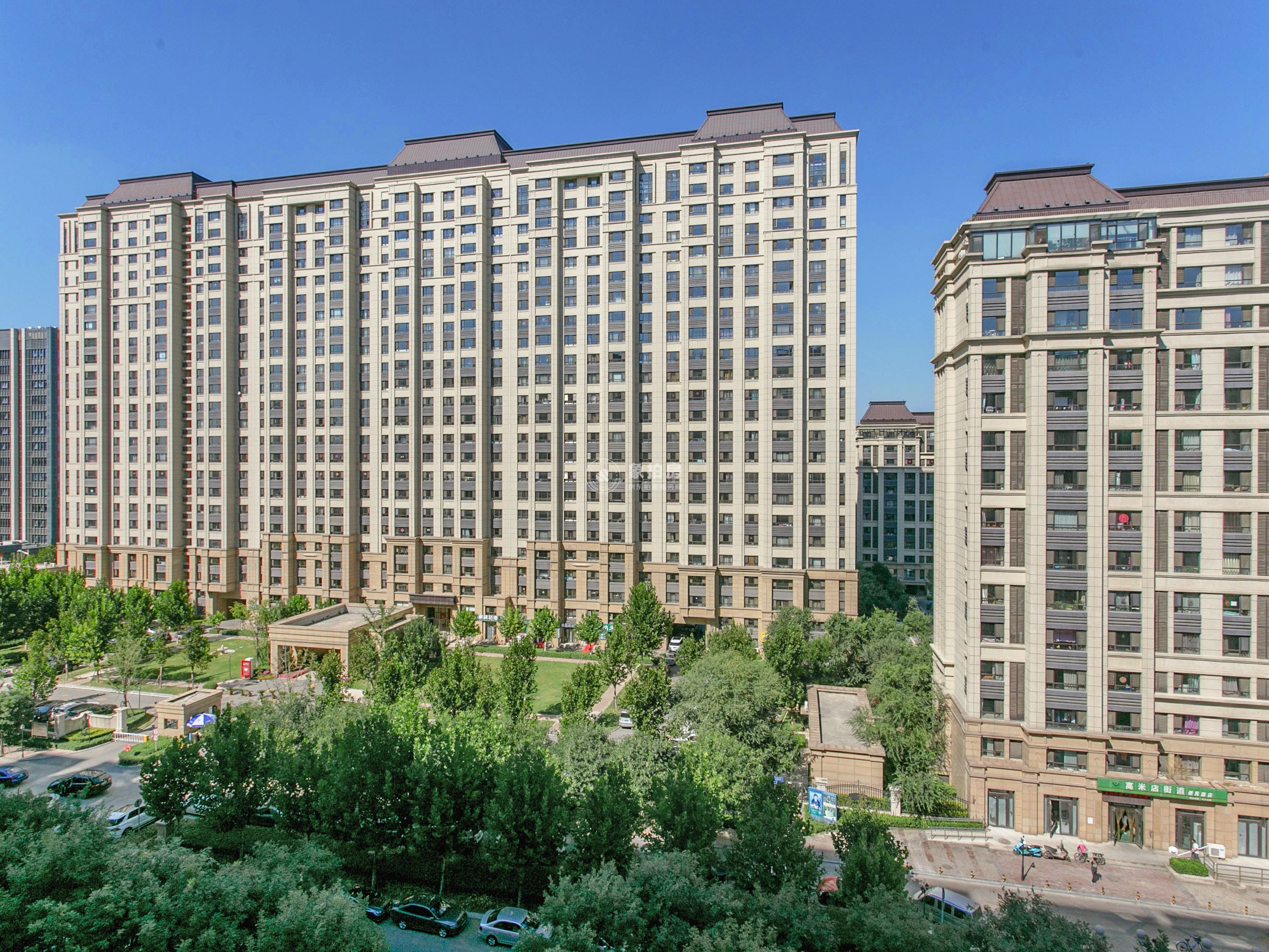 新里西斯莱公馆1号楼18层13单元1802号