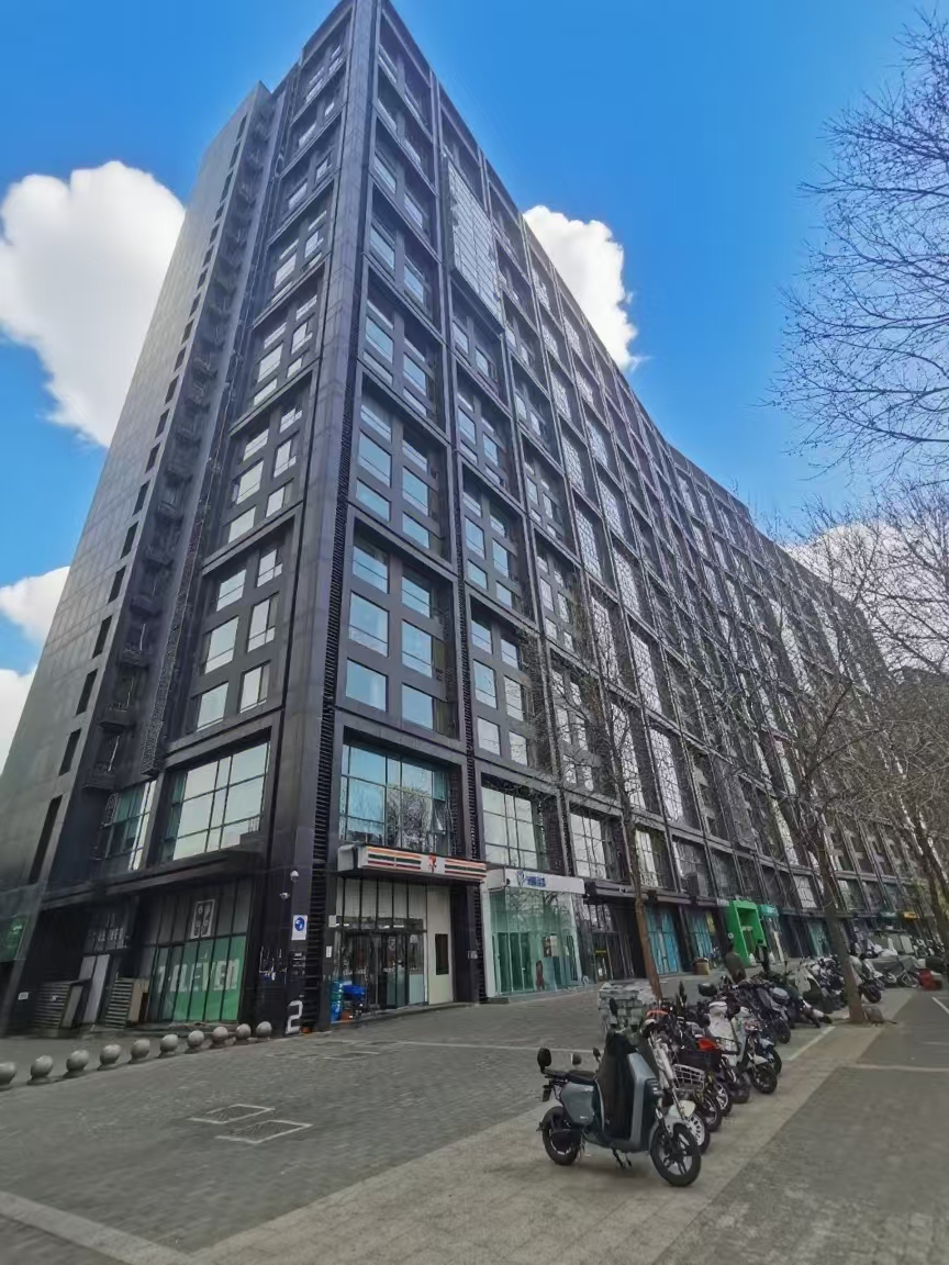 苹果社区北区2号楼12层1506号