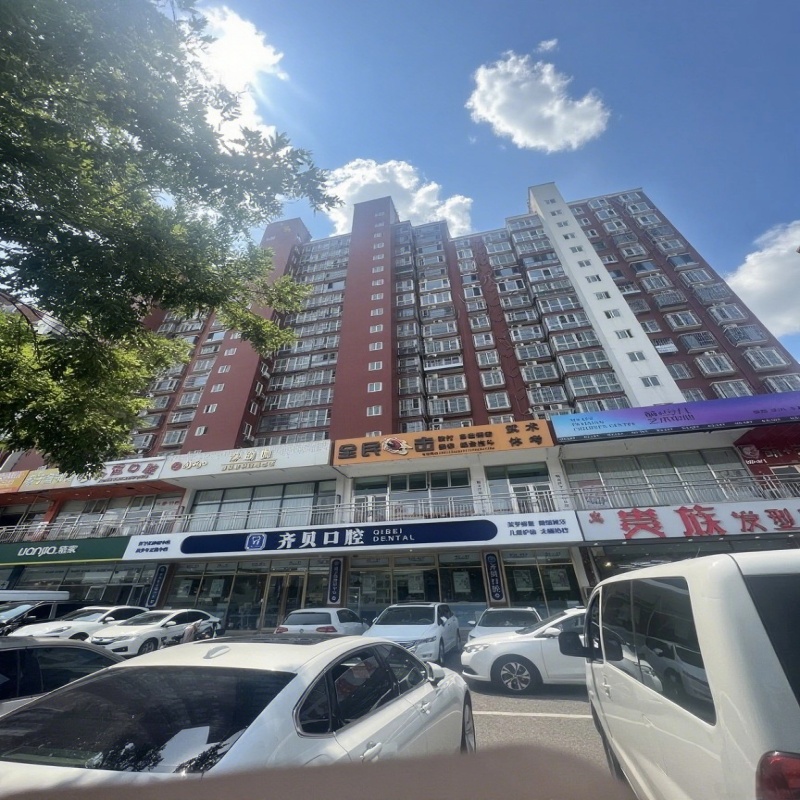 怡馨家园13号楼1层16号