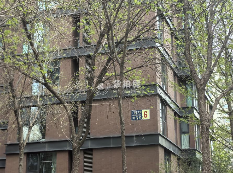 大西洋新城B区6号楼2层202号