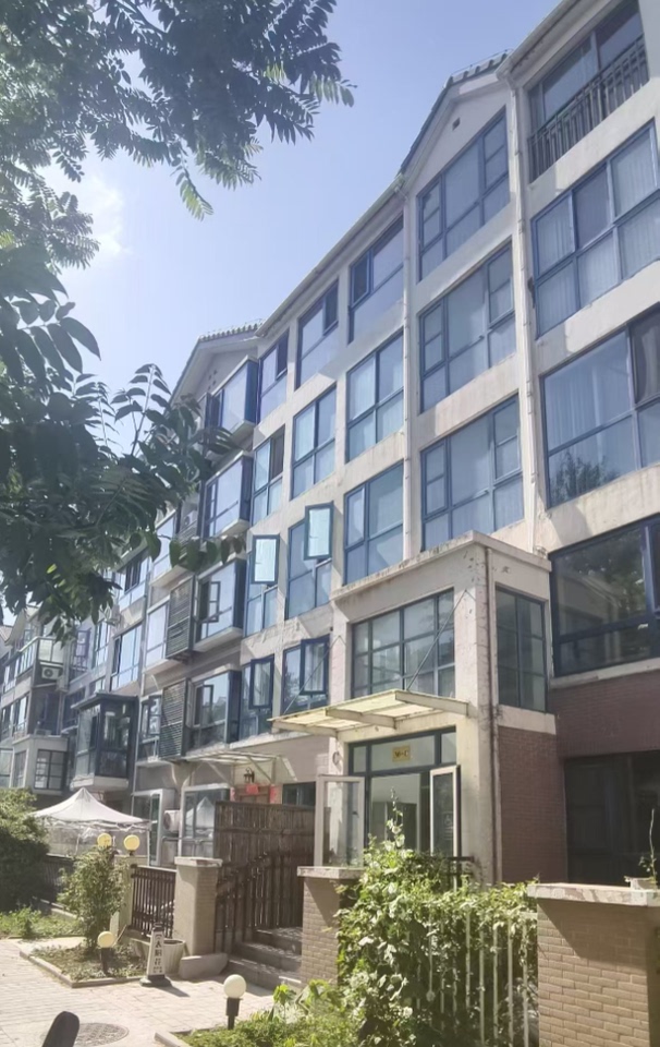 郁金香舍30号楼3层A单元301号