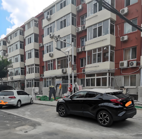 红华住宅区1号楼1层2103号