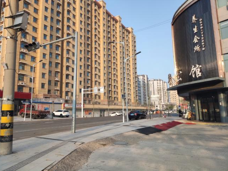 兴业大街70号楼3层306号