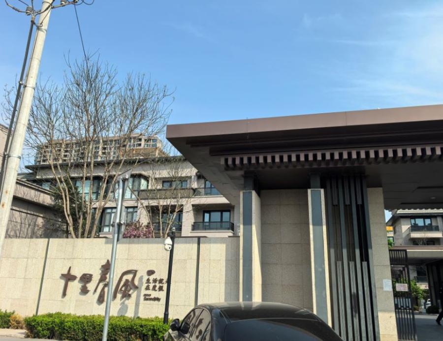 K2十里春风51号楼4层二单元402号