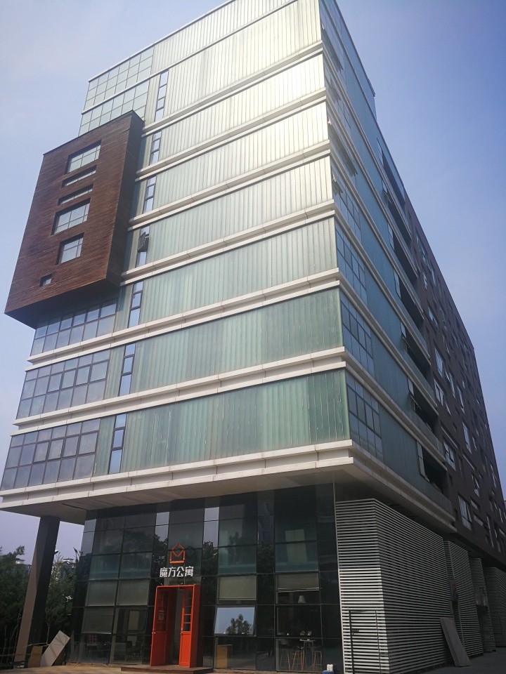 BDA国际广场6号楼1-8层101号