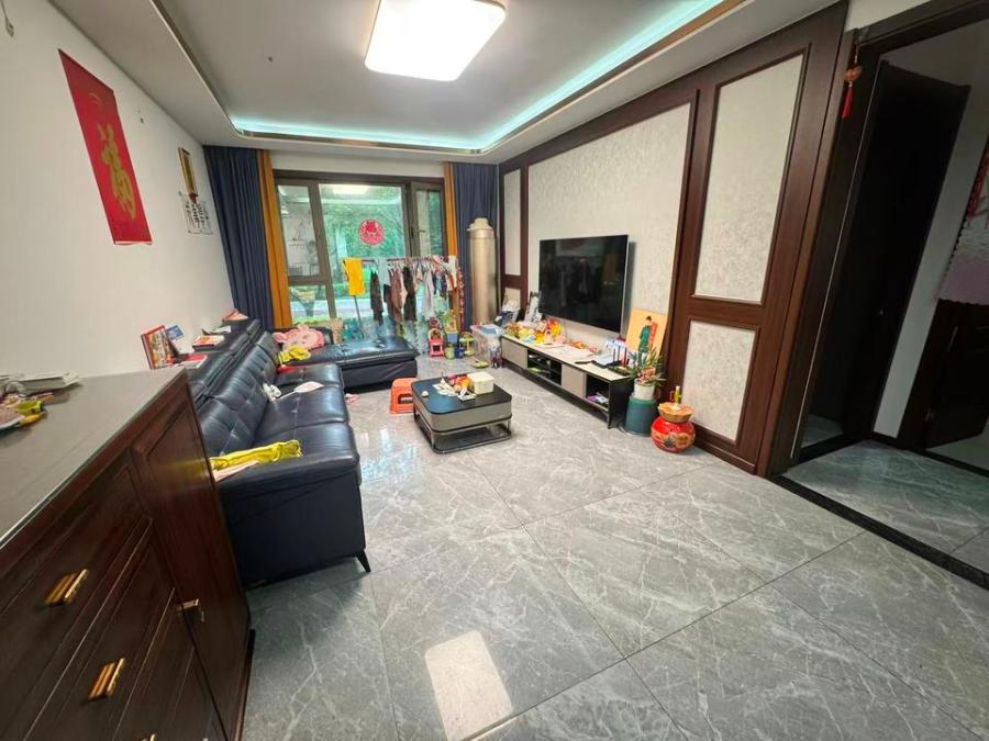 渔阳地区北环西街19号院4号楼1层103