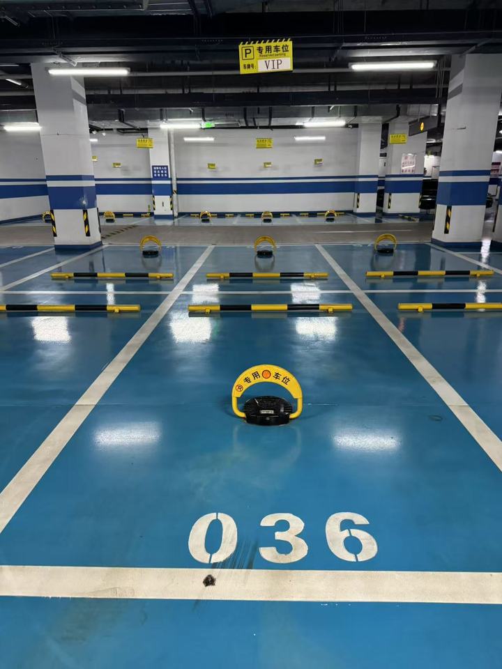 望京街10号院3号楼-1层1036号车位