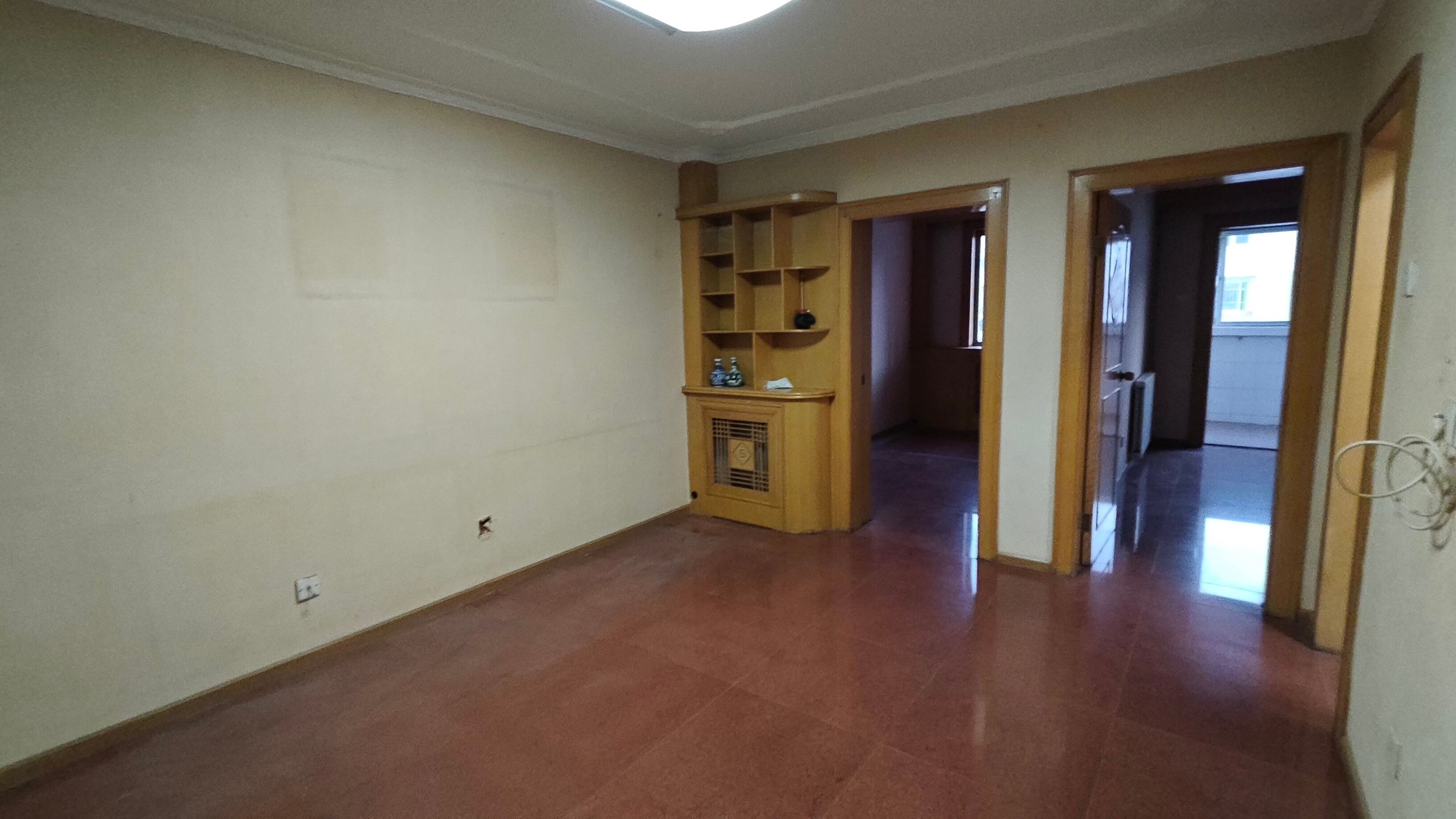 101家属区4号楼5层2单元501