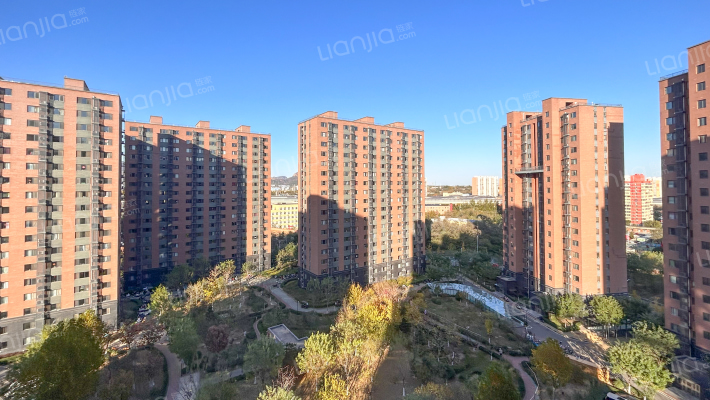 中国铁建原香嘉苑5号楼2层208号