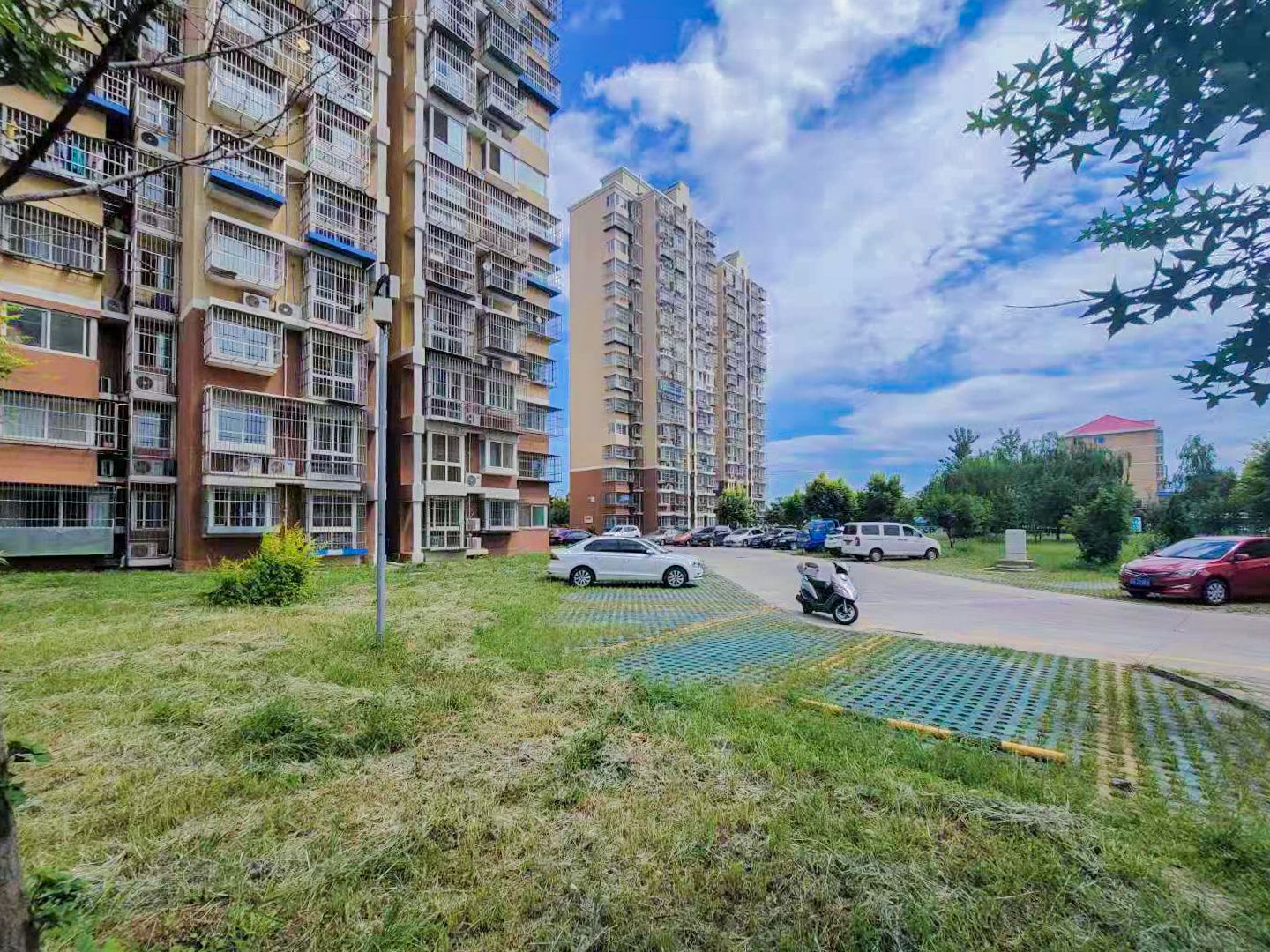 北房镇裕华园一区9号楼11层3单元1103的房屋