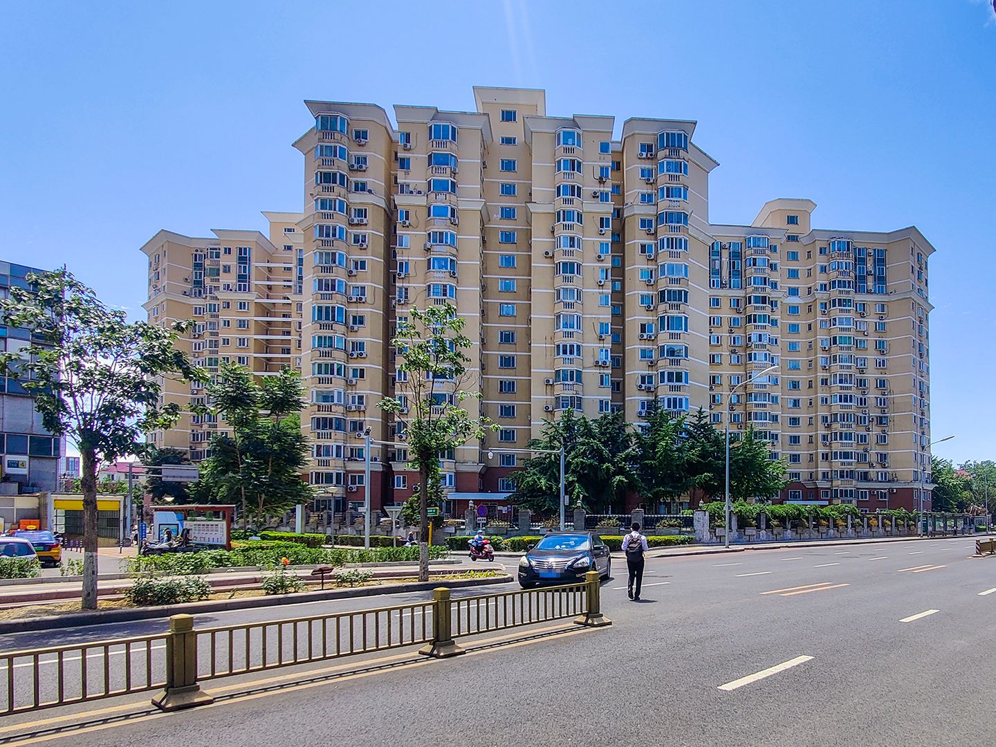 天华北街2号院21号楼-1至3层5门