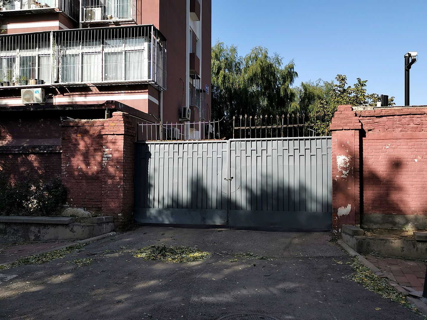 林校中里5号楼3层4-301号