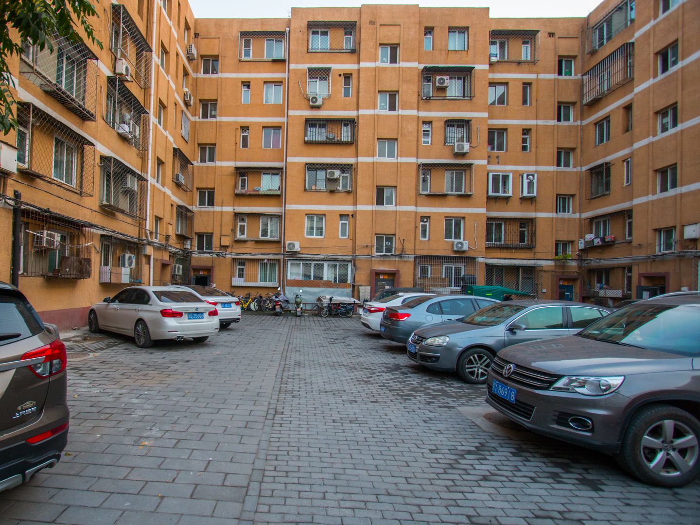 市政宿舍南楼6层5单元612号