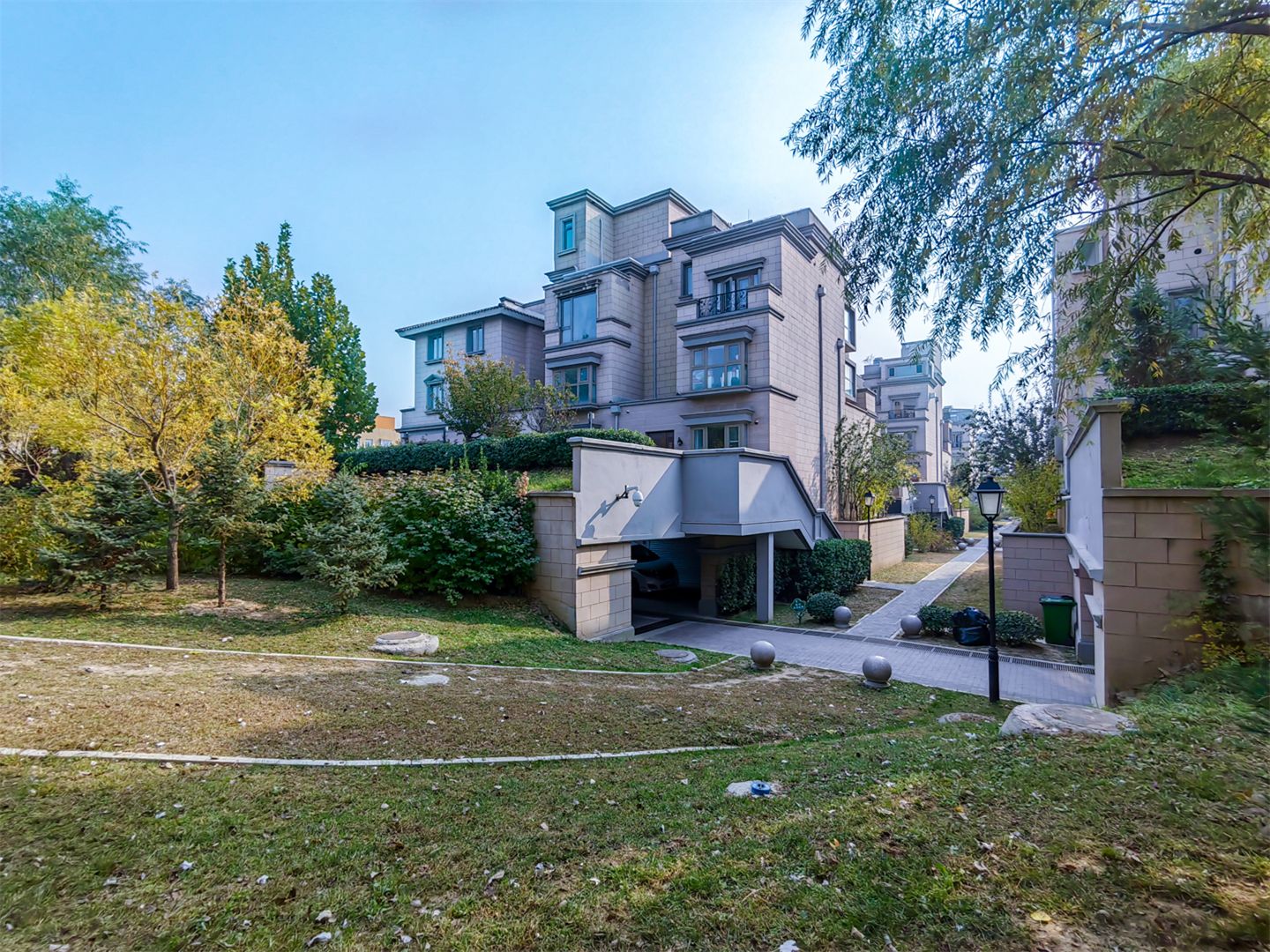 誉天下四期126号楼1-3层