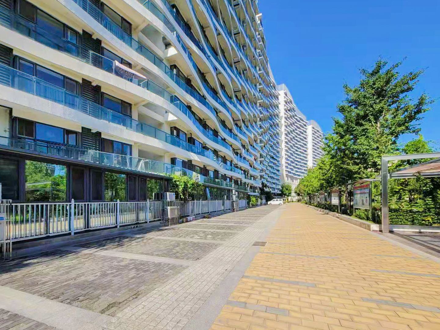 龙山御景 6号楼10层1002号