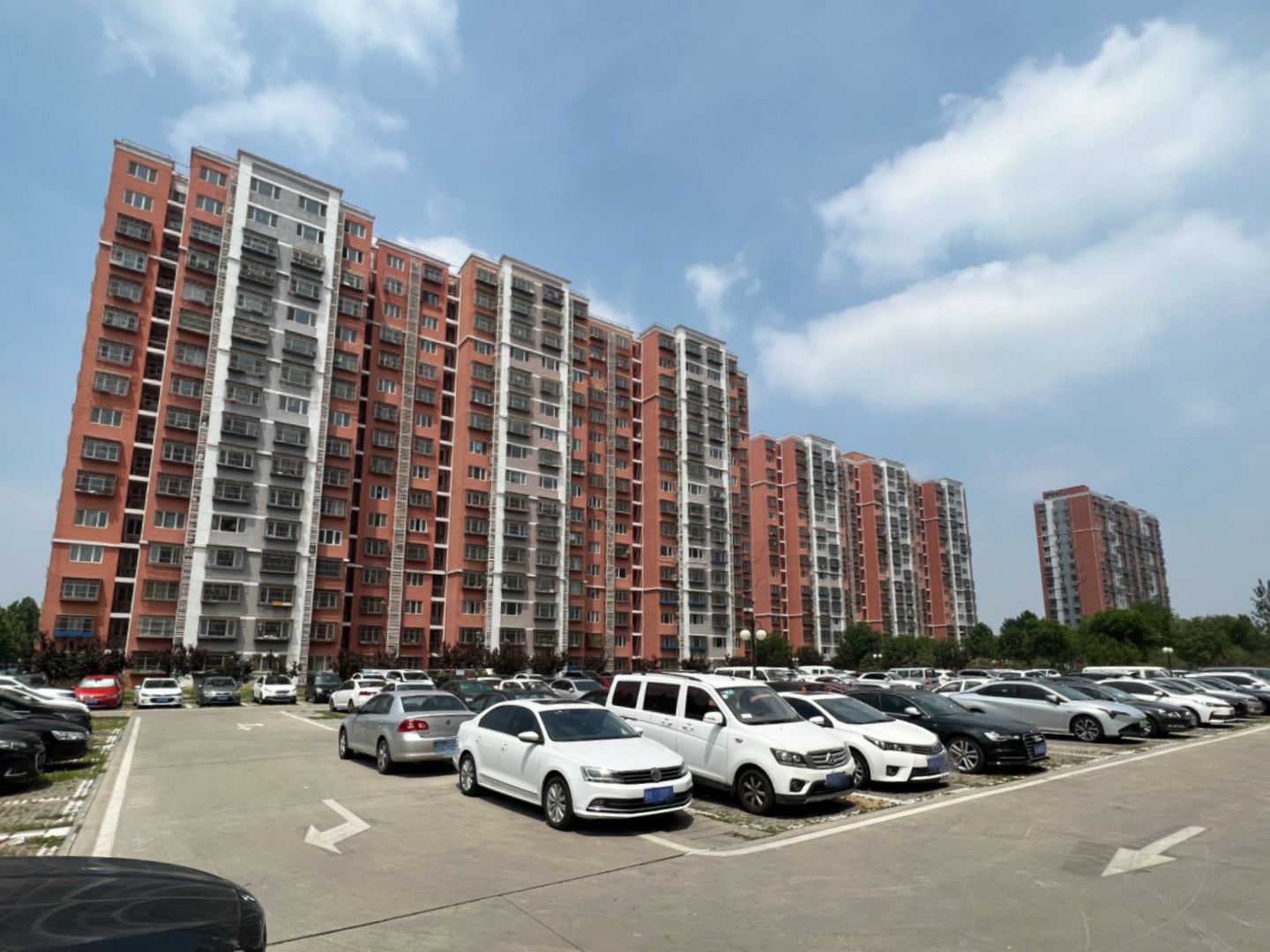 永旭嘉园 5号楼1二单元104号