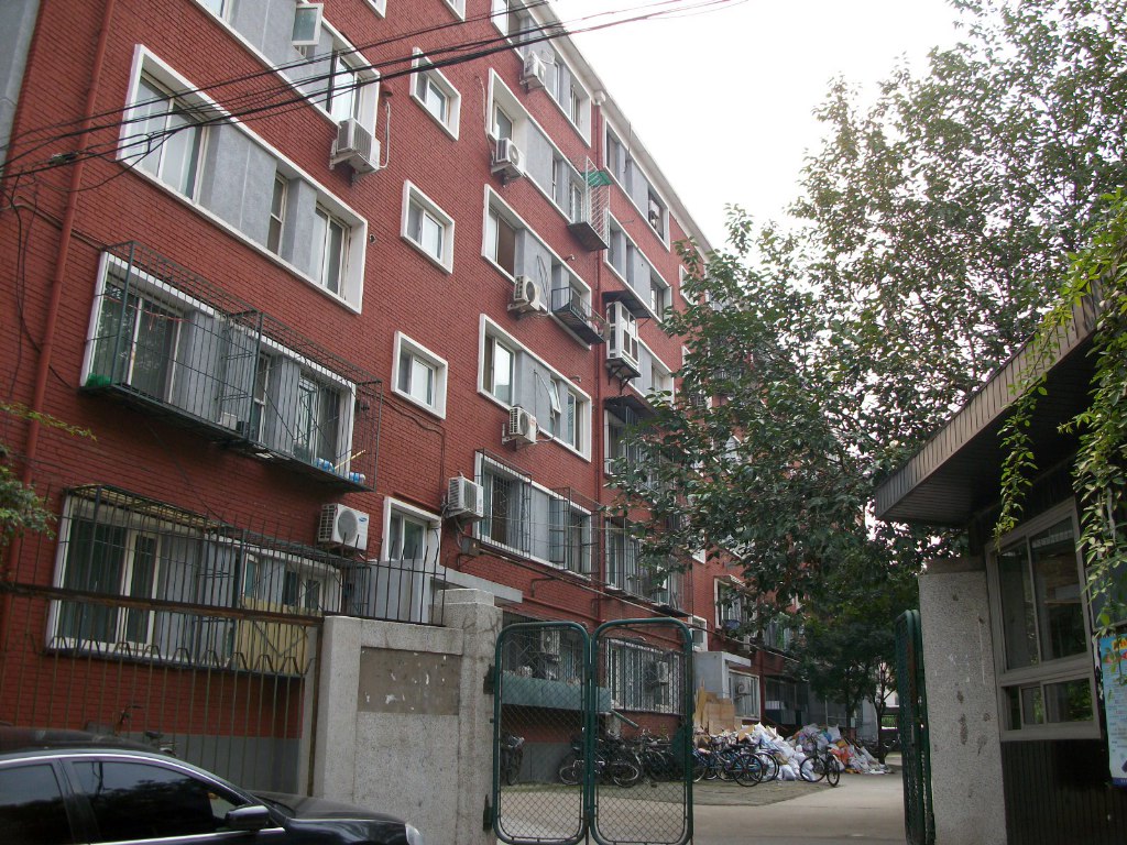 翠微中里18号楼16层1605号