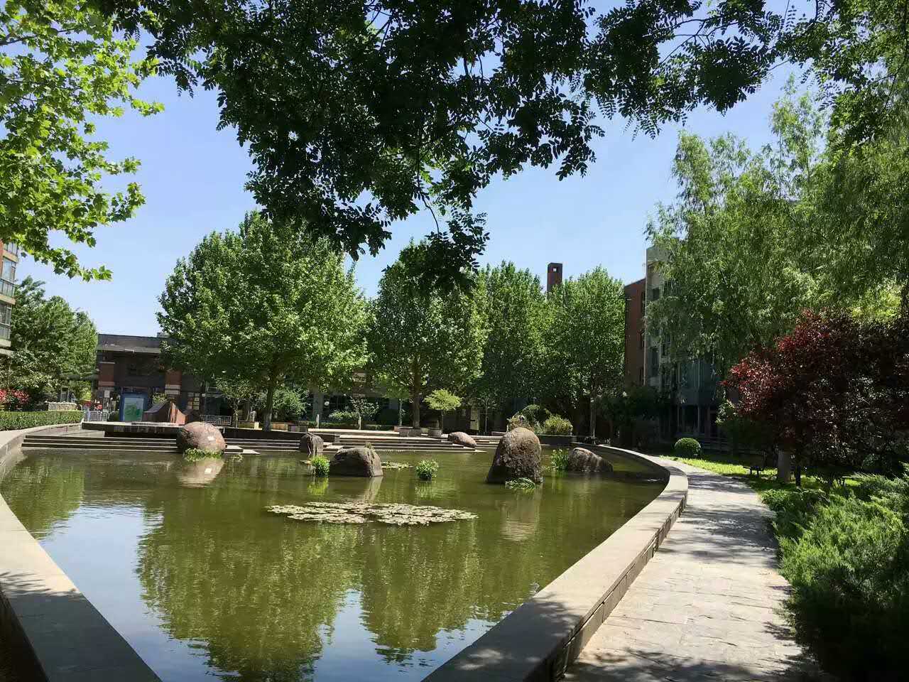 万科西山庭院4号楼1层1单元102号