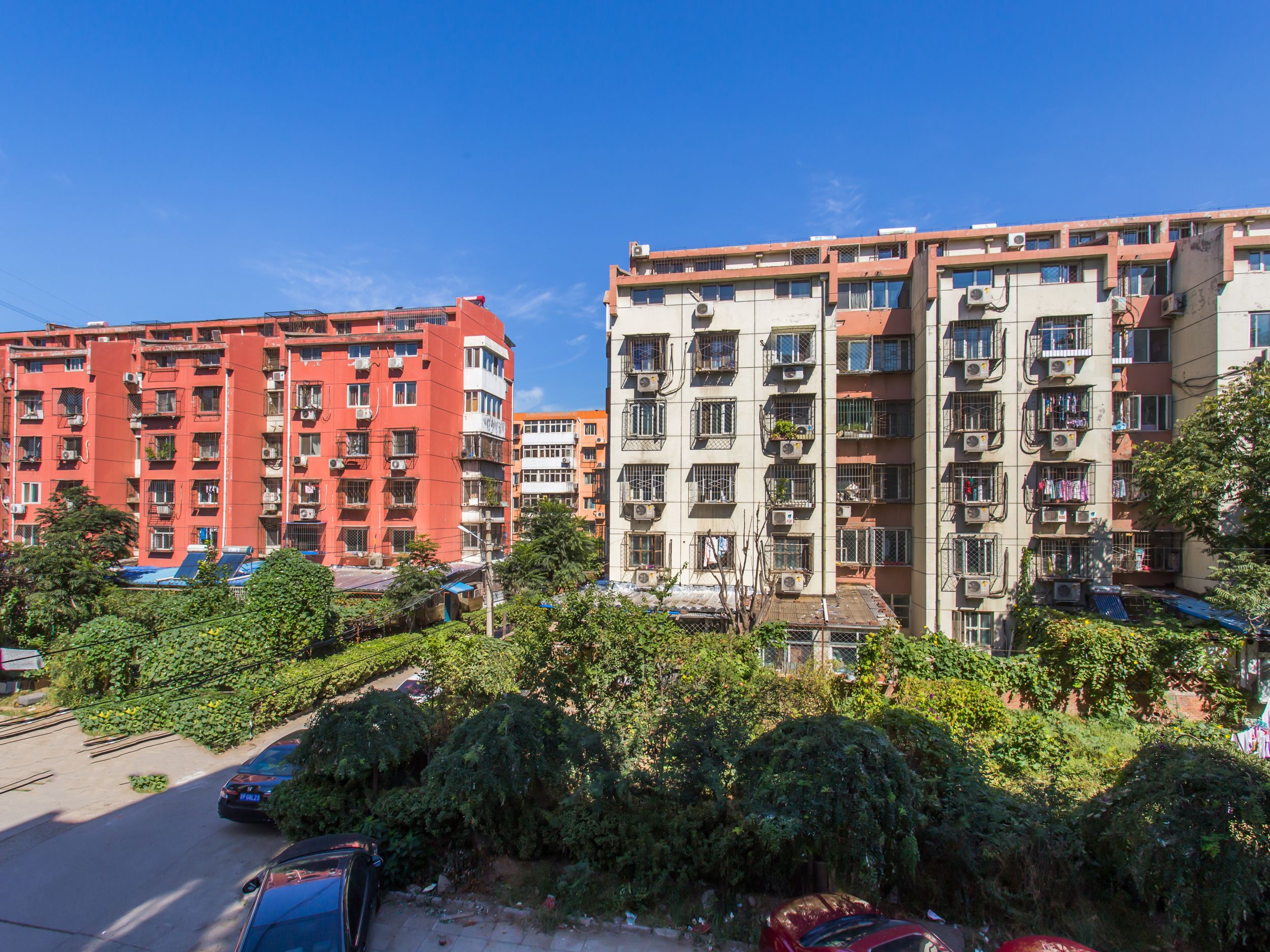 金荣园3幢6层604号