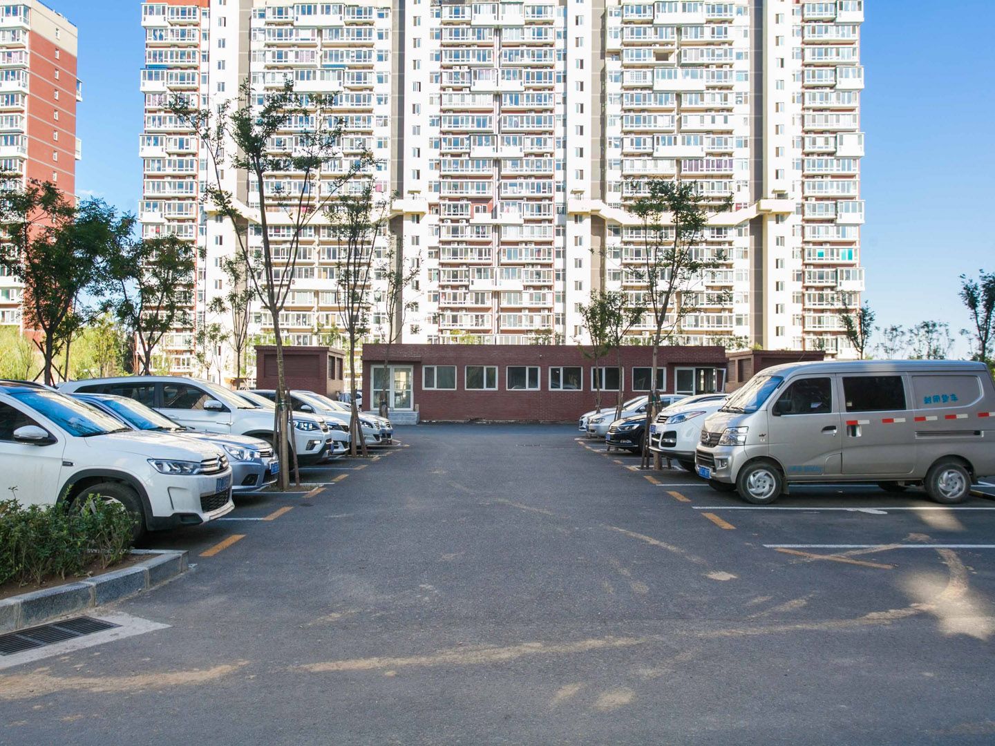 北街家园六区21号楼1层101号