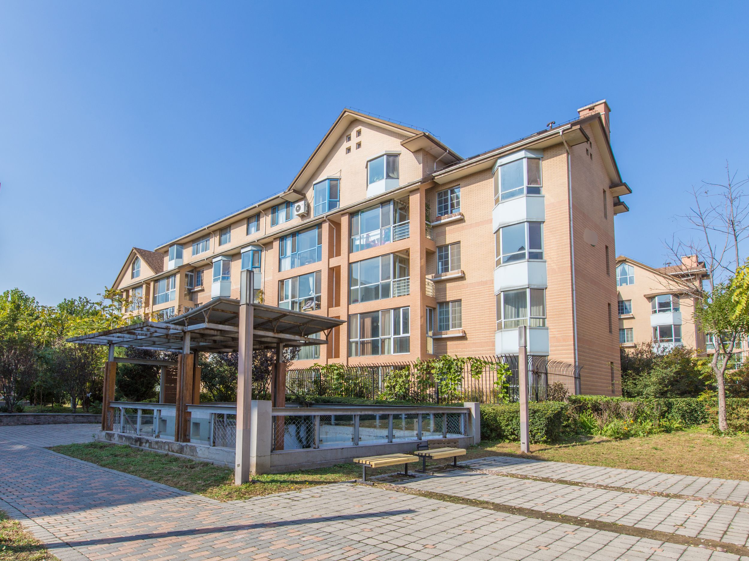 珠江罗马嘉园西区27号楼18层1805号