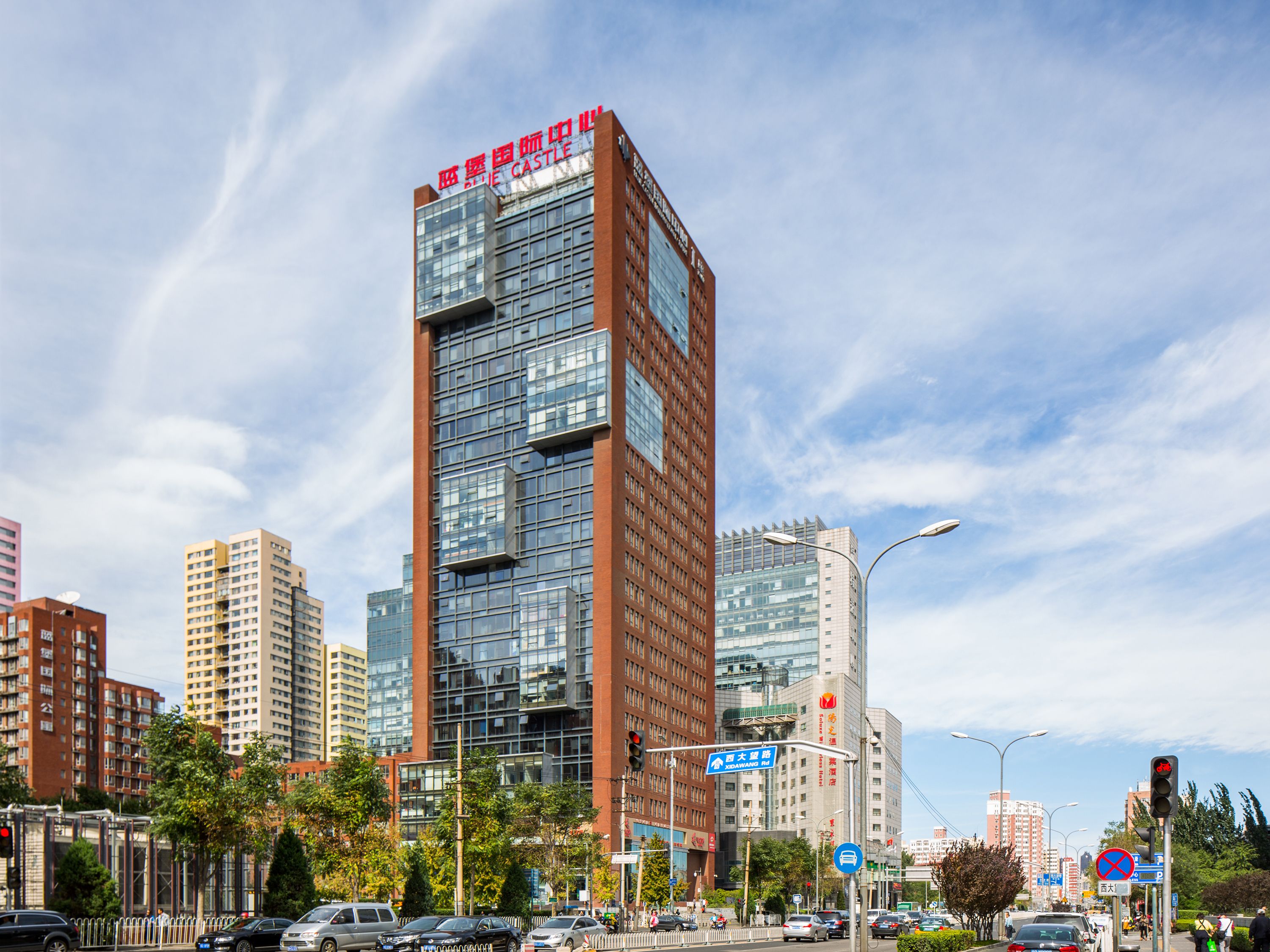 怡锦园4号楼7层710号