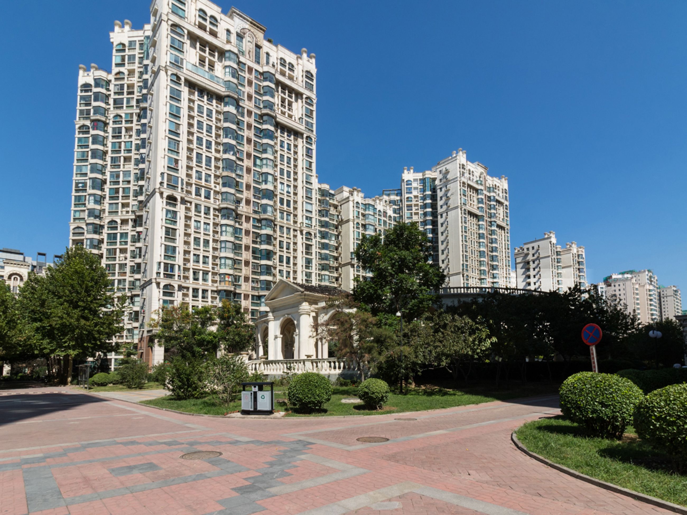 珠江御景19号楼1层12号