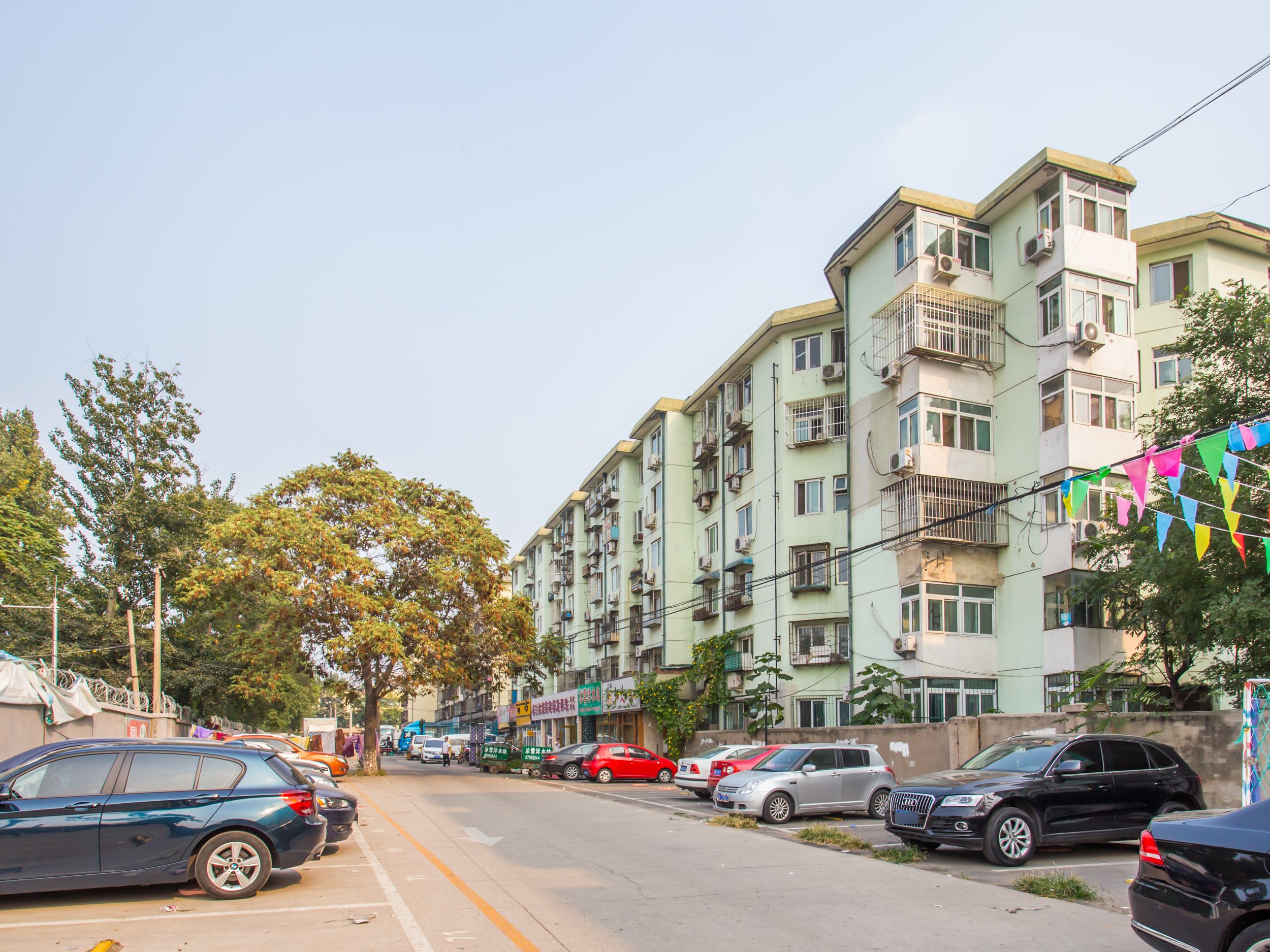 西宏苑4号楼6层1门602号