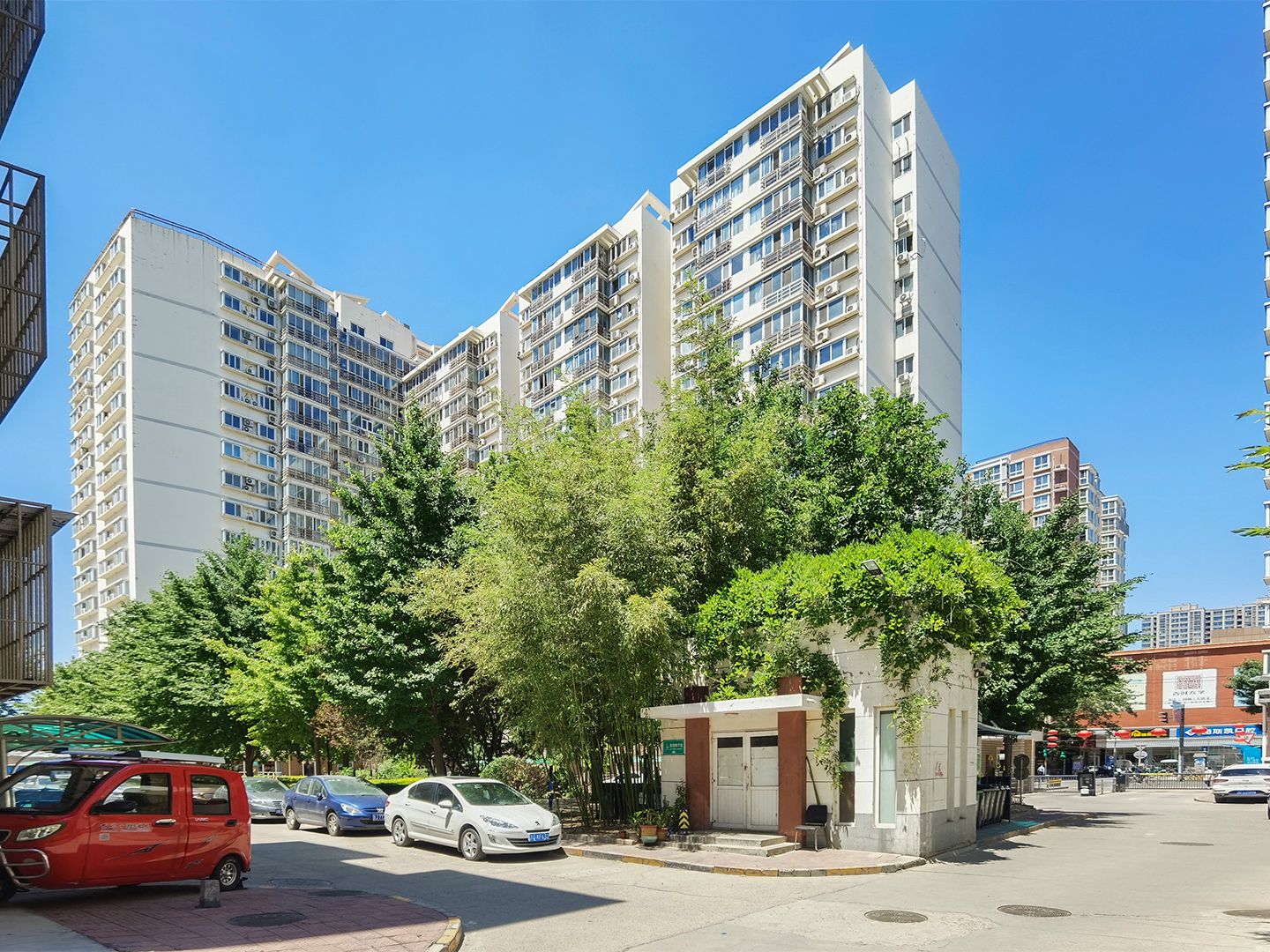 丰管路甲52号院1号楼3层1单元302号