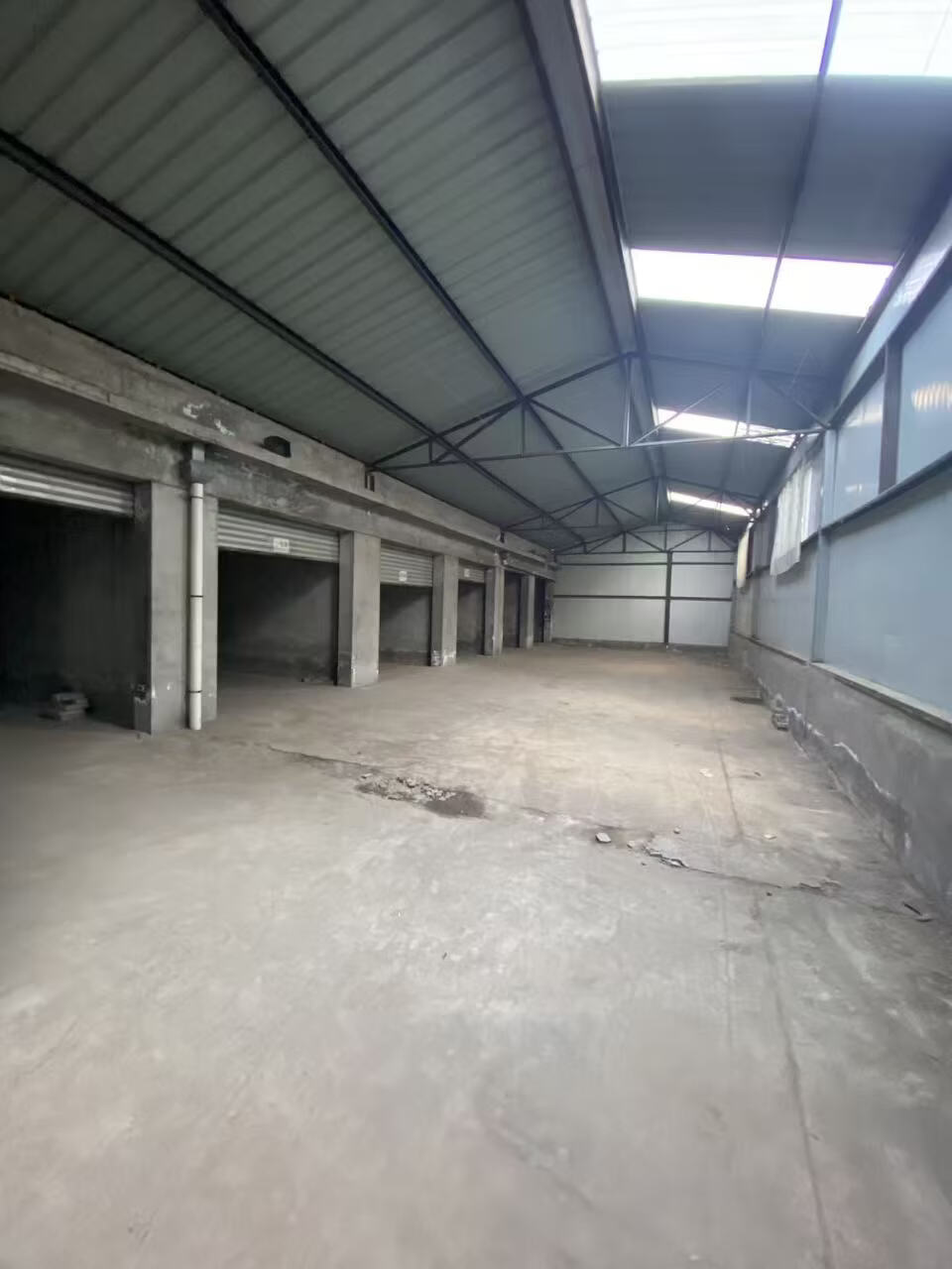 旧宫镇清逸西园9号楼1层4-102