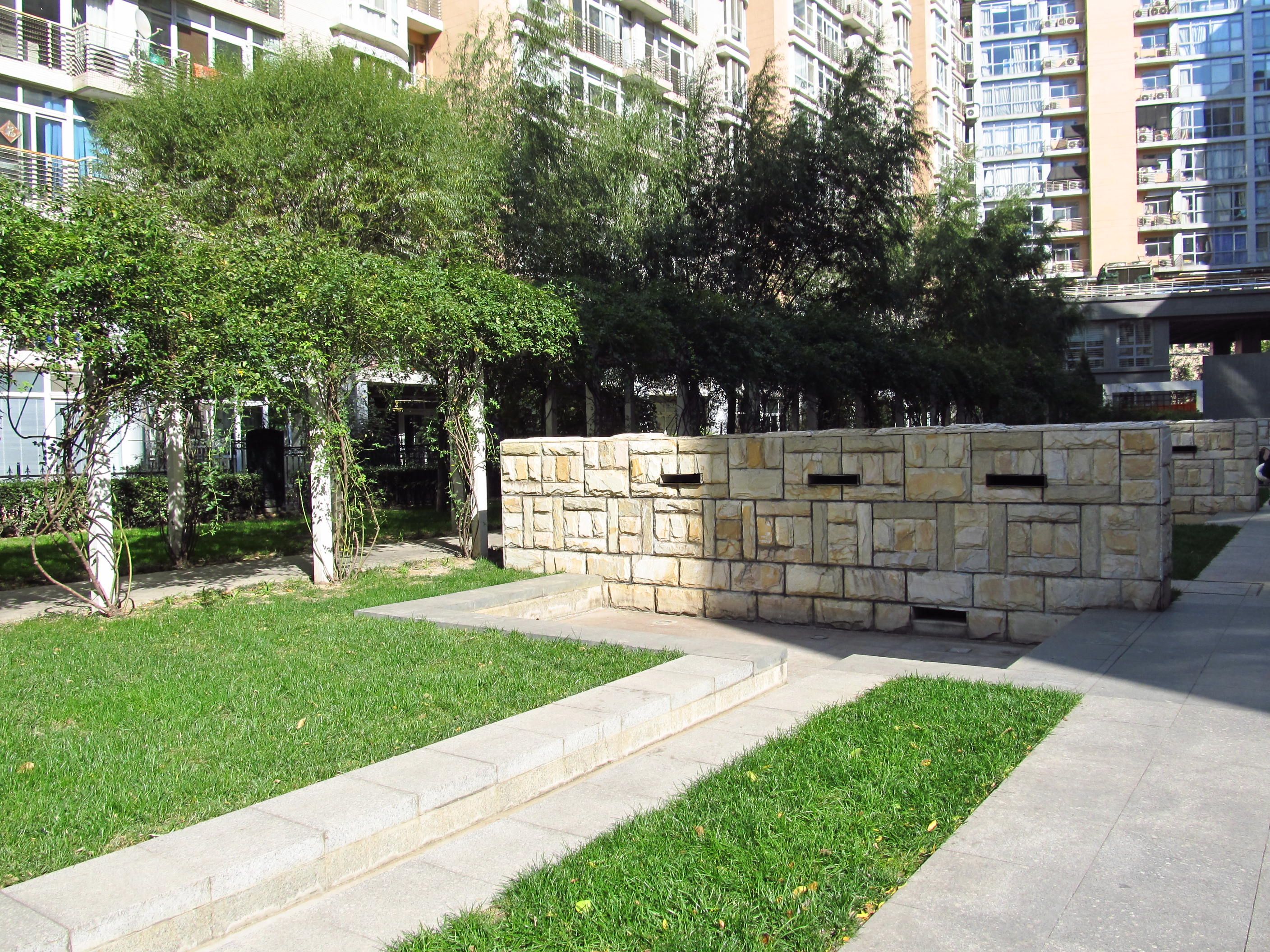 芳古园一区5号楼1层4单元