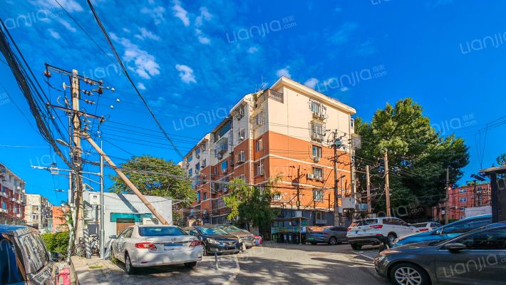 三庙大院2号楼3门001室4年租赁权