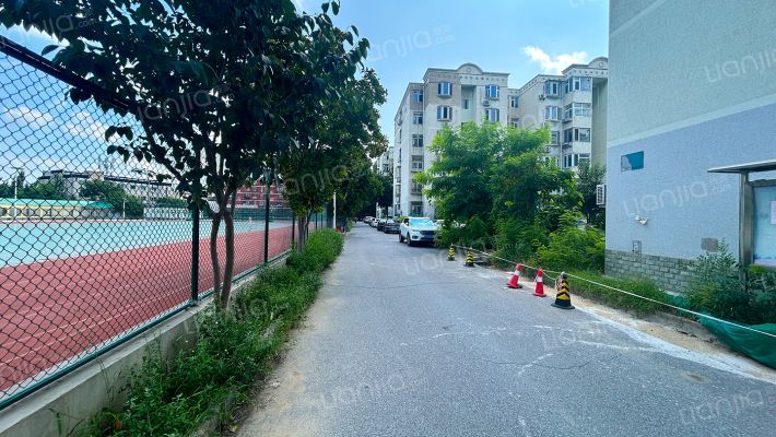 体育场路6号院 2号楼22号楼3-202号