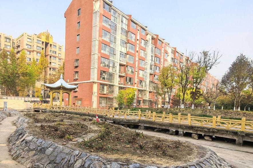 首座御园22号楼7层5单元702号