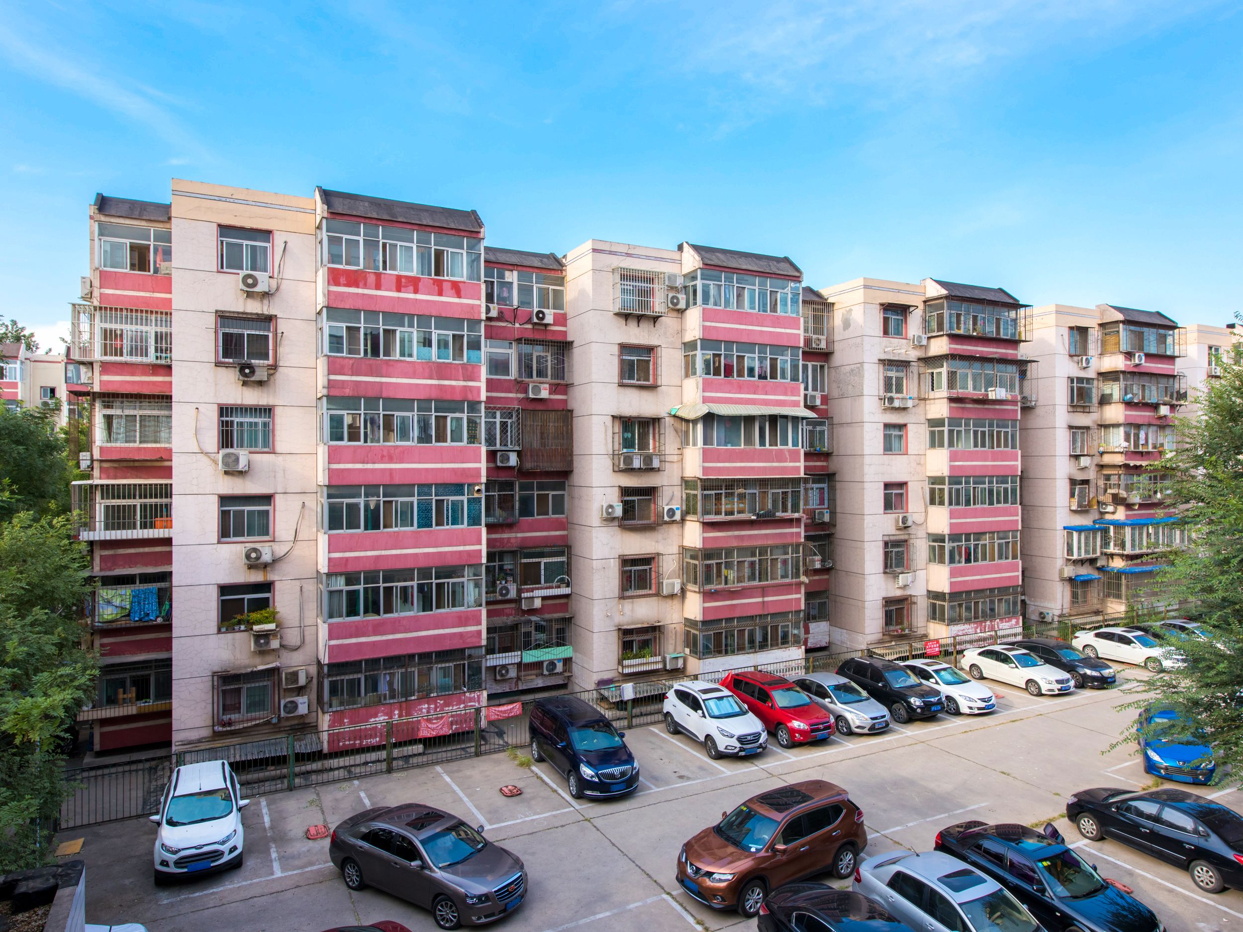 建欣苑三里13号楼1层1单元101号